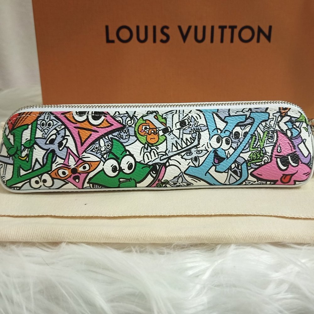 LV COMICS Pencil Pouch (SS23 Virgil's Last Project) Brand New, Full Incl… - Picture 4 of 10